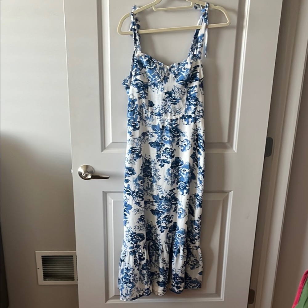 Floral Blue and White Maxi Dress